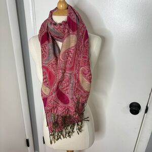 Pashmina Pink and Cream Paisley Wrap Scarf Silk Blend